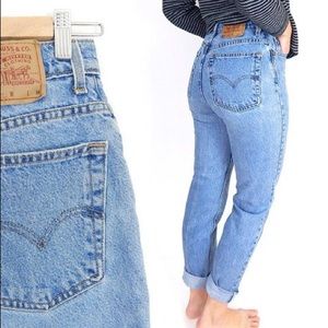 Levi's 512s high waisted Mom jeans